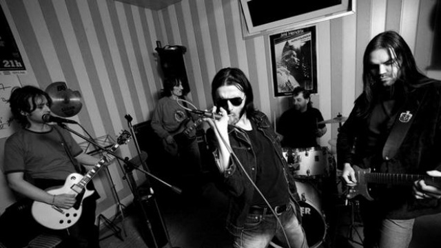 Goran Bare & Majke na Brijačnici, Mladen Grdović na Pagu…