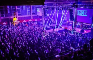 Peti božićni spektakl Opće Opasnosti u Županji