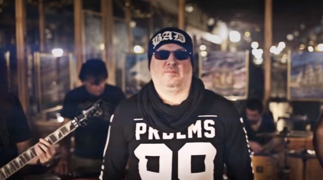 Siniša Vuco predstavio spot za svoj novi singl ‘Ruža’