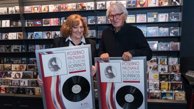 Objavljen antologijski album ‘Stare ljubavi’ Tereze Kesovije