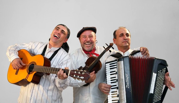 Trio gušt na CMC festivalu s pjesmom “Crna mačka”