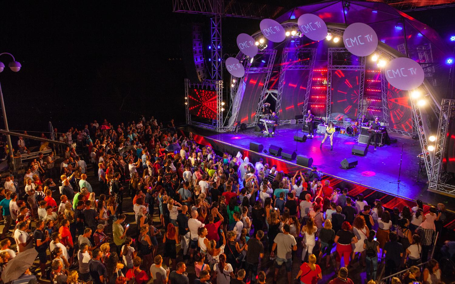 Počeo jubilarni CMC festival sjajnim koncertima na glavnoj pozornici u Vodicama