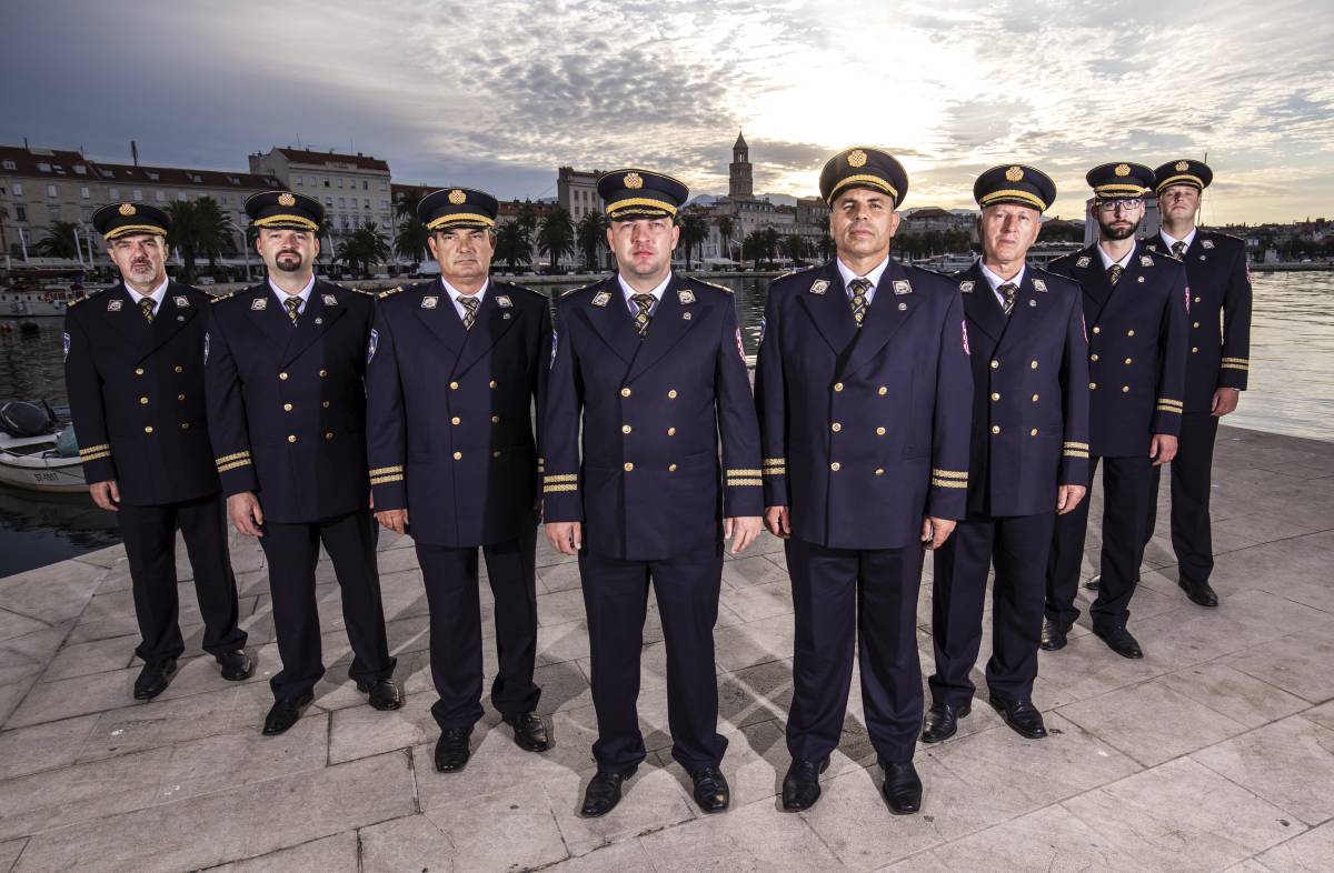 Policijska klapa Sv. Mihovil obilježila dan svog zaštitnika novim singlom Mojoj lijepoj