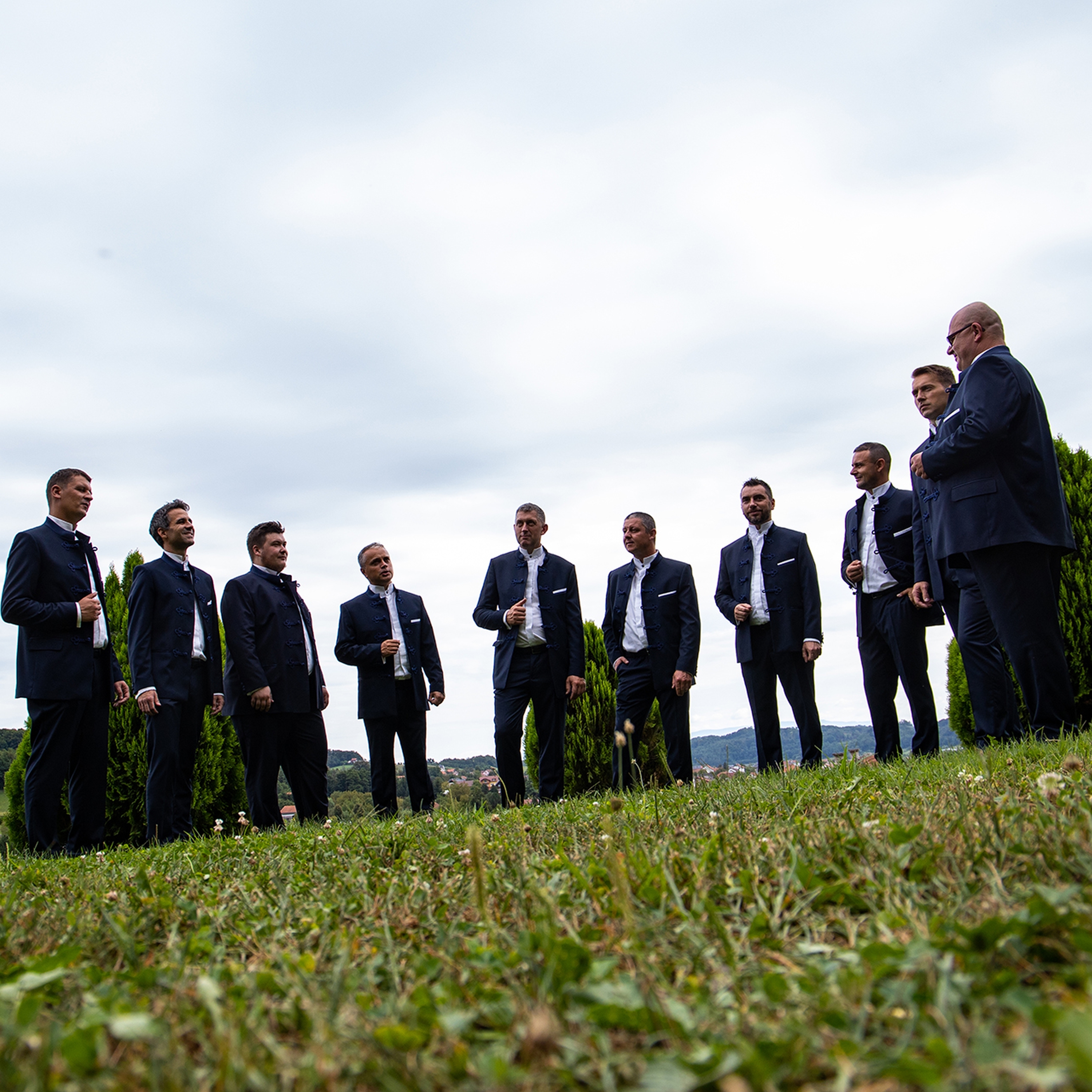 Klapa Kmeti predstavila videospot za pjesmu Ne pozabi dedovinu
