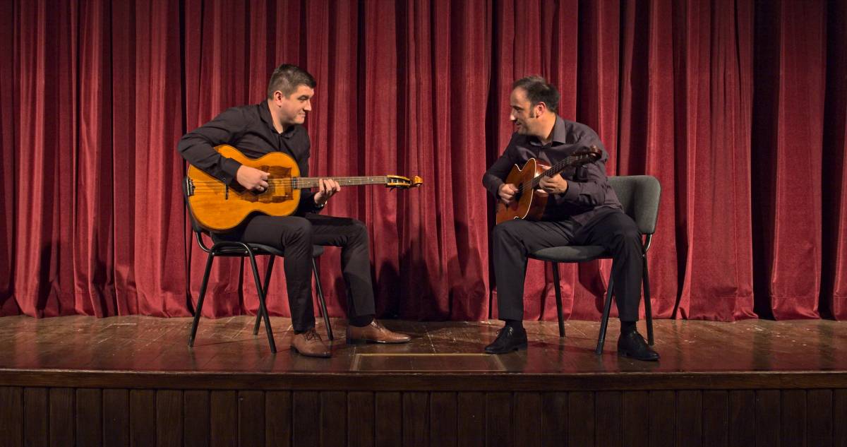 Tamburaški duo ZiD predstavlja autorsku skladbu Čuvari plamena