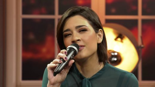 Mia Dimšić – Pričaj mi o ljubavi | Dalibor Petko Show | CMCTV