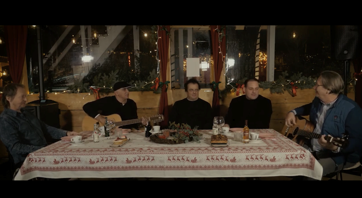 Big Block Band objavio pjesmu Božićna večera