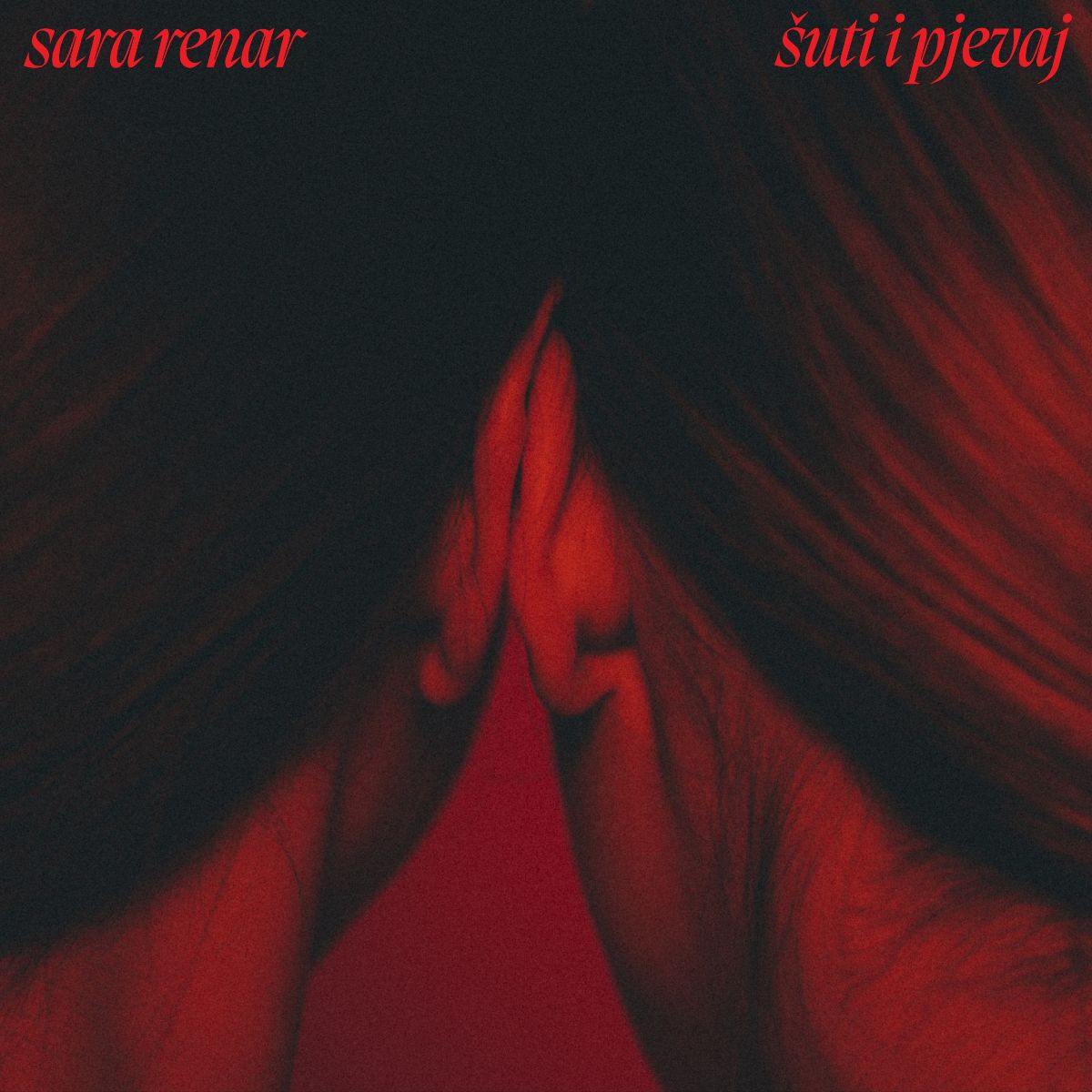 Sara Renar objavila svoj najoptimističniji i najmračniji album “Šuti i pjevaj”