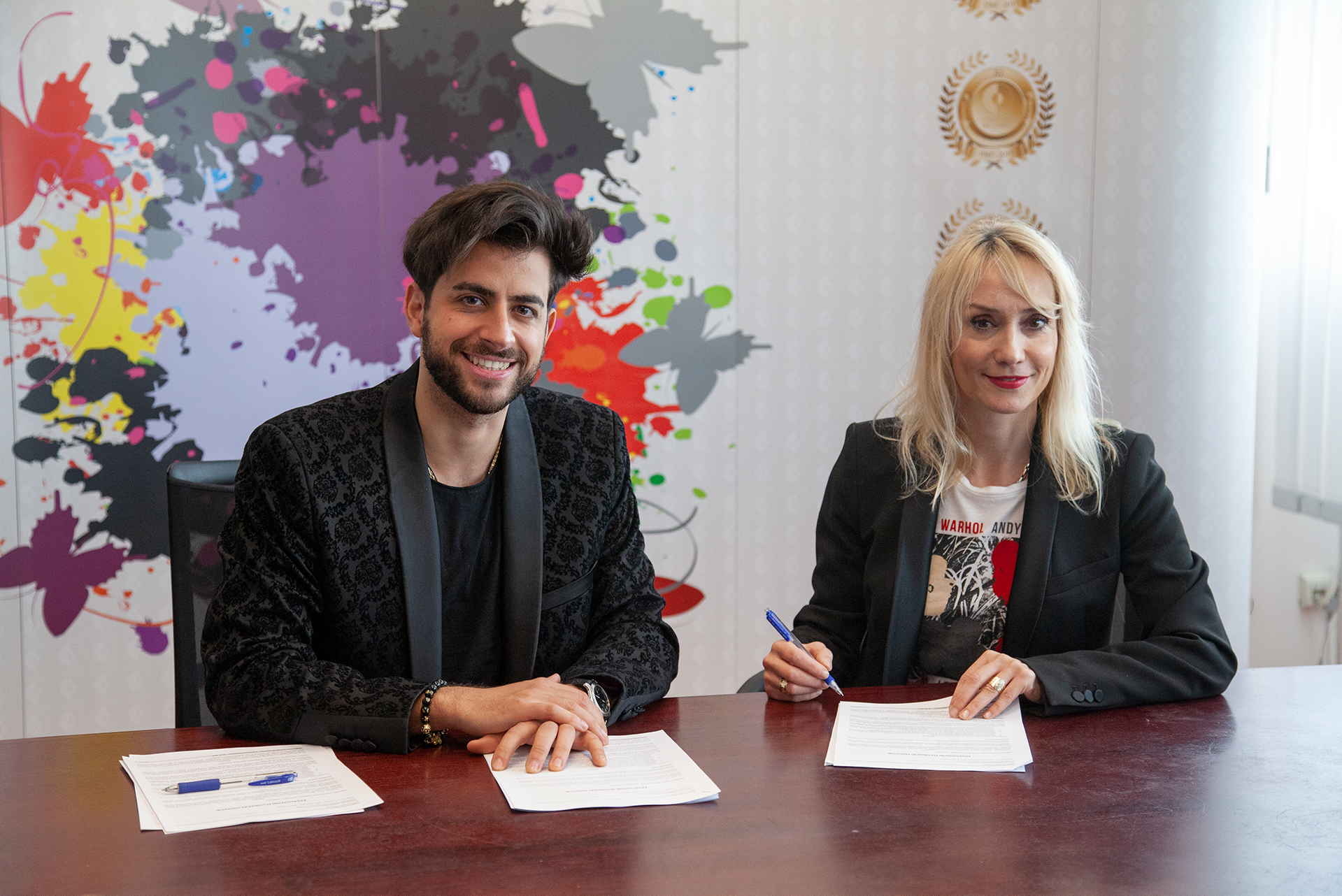 O potpisu ekskluzivnog izvođačkog ugovora s Croatia Recordsom i novom singlu razgovarali smo s Christianom Meringolom