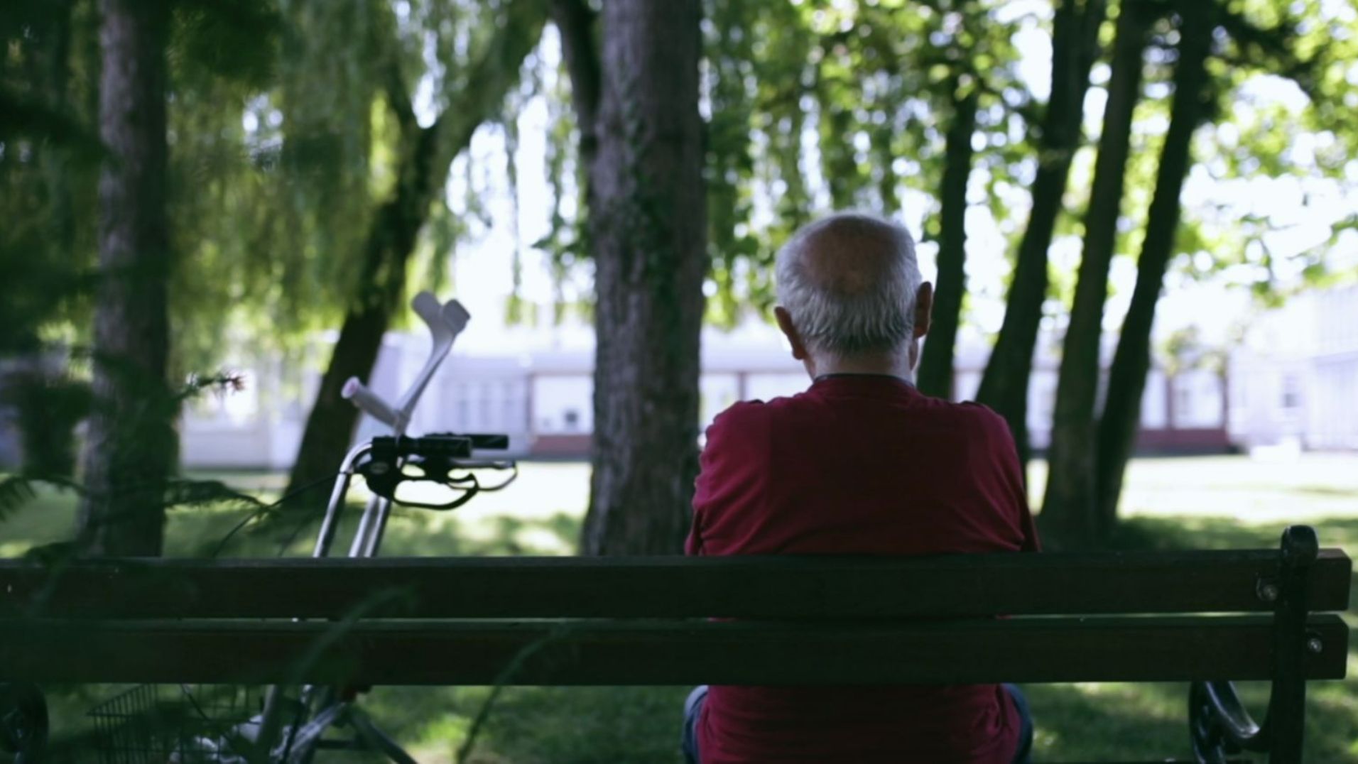 Singlom “U zagrljaju vrimena” Ansambl LADO podržao inicijativu “Zagrlimo starije pjesmom”