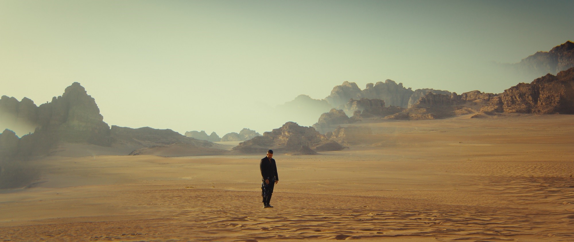 Damir Kedžo predstavlja novi singl “Izbor je tvoj” i spot snimljen u veličanstvenoj pustinji Jordana