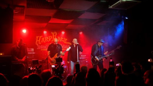 Opća Opasnost predstavila specijalno izdanje Fan Cluba benda”30 pjesama za 30 godina” u Hard Placeu