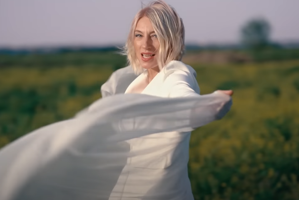 Ana Stanić predstavlja spot za pjesmu “Krila” i najavljuje album povodom 25 godina karijere