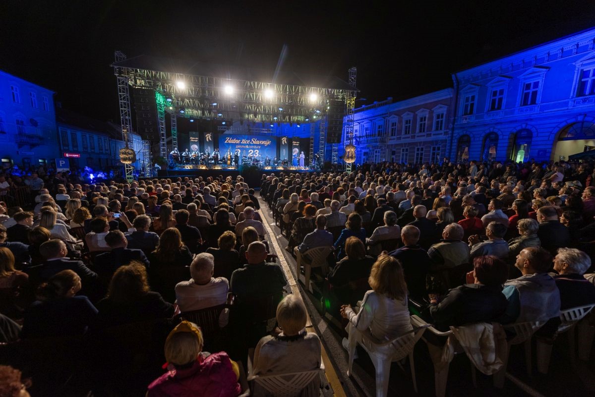 U odličnoj atmosferi završen festival “Zlatne žice Slavonije”