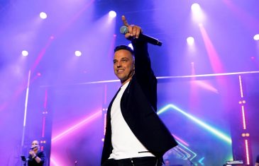 Ivan Zak oduševio publiku novom pjesmom “Ako te ne izdaju”