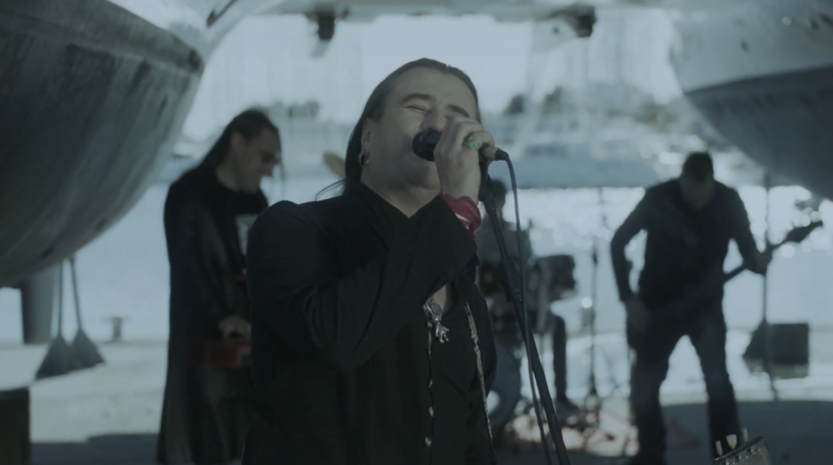 Divlje jagode predstavljaju spot za “Prati moje stare tragove”!
