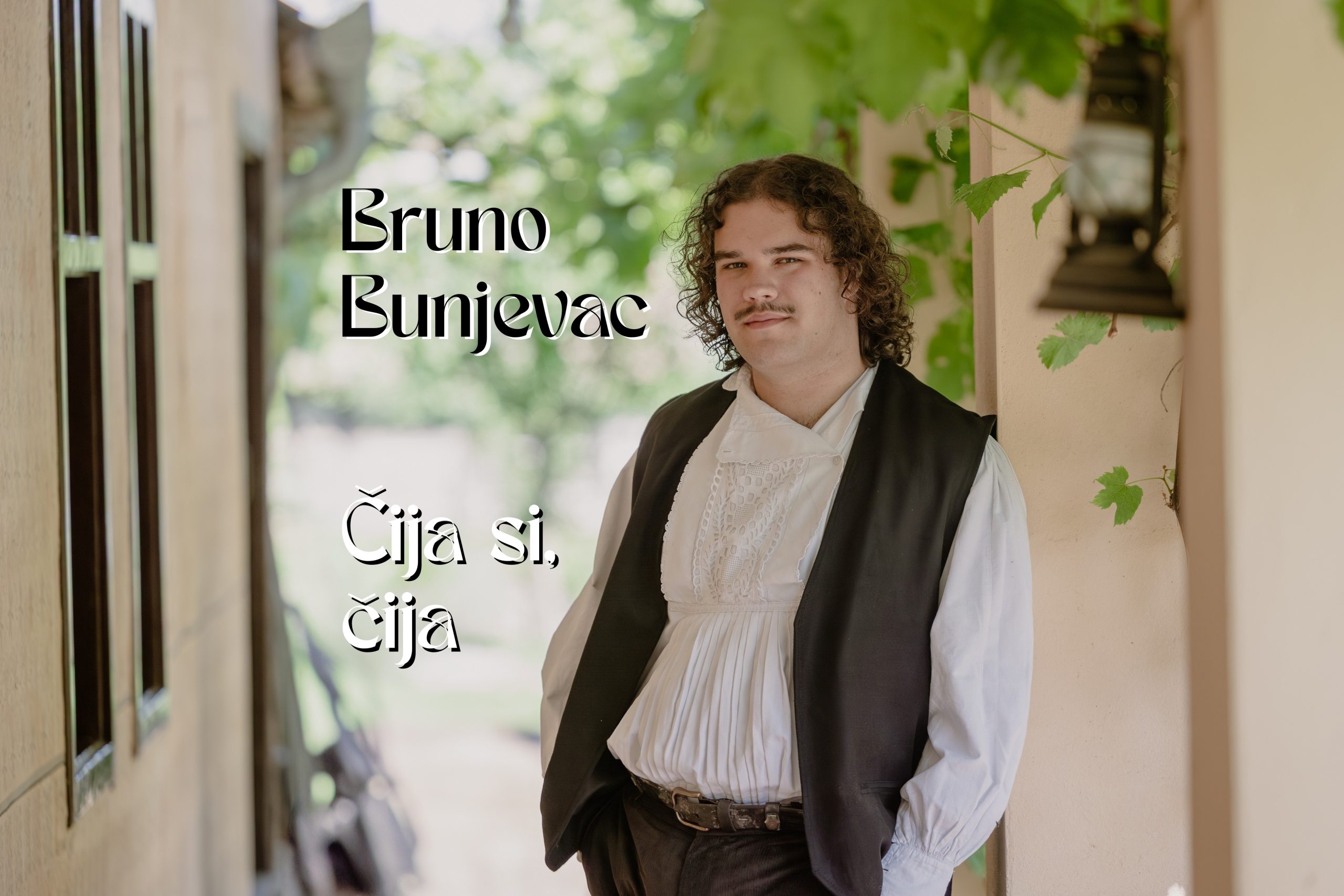 Mladi tamburaš Bruno Bunjevac predstavio prvi singl i videospot “Čija si, čija” Mladi tamburaš Bruno Bunjevac predstavio prvi singl i videospot “Čija si, čija”
