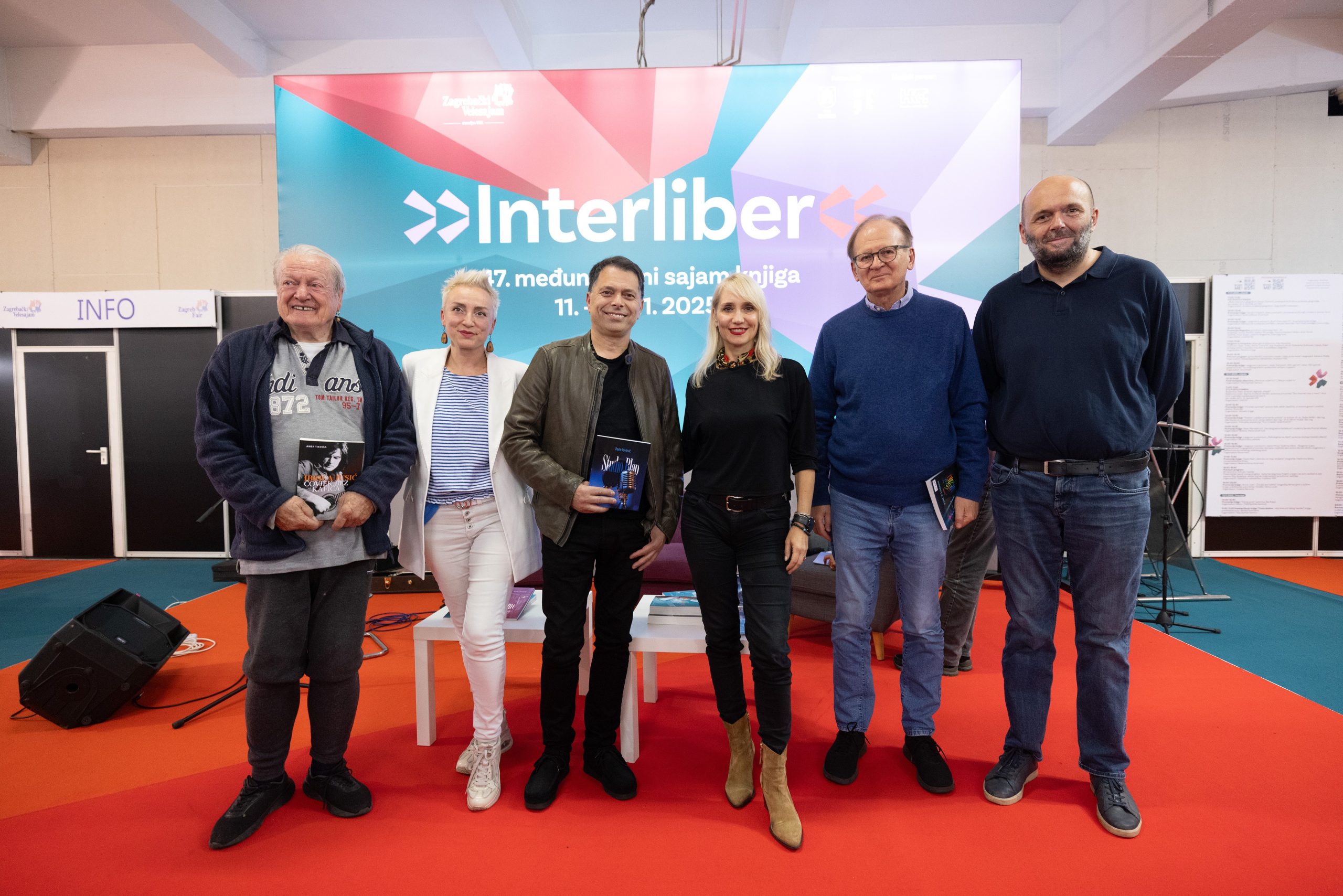 Na Interliberu predstavljena biografska knjiga o Ibrici Jusiću i glazbena izdanja producenta Brane Likića Na Interliberu predstavljena biografska knjiga o Ibrici Jusiću i glazbena izdanja producenta Brane Likića