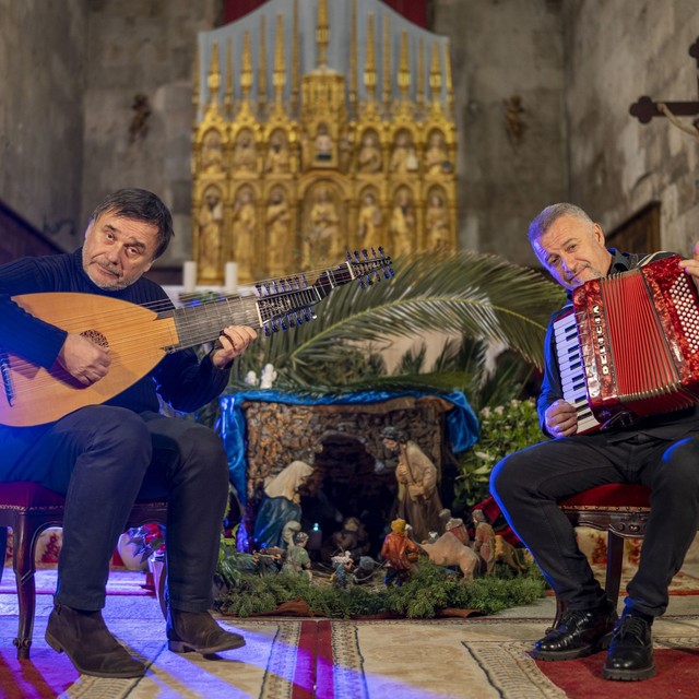 Susret tradicije i virtuoznosti – novo umjetničko ruho božićne pjesme Oj pastiri, čudo novo