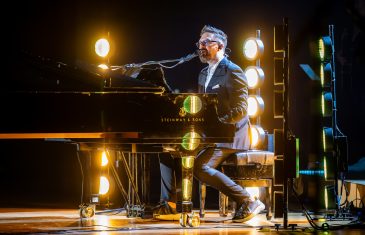 Petar Grašo slavi trideset godina karijere sa šest koncerata u Lisinskom