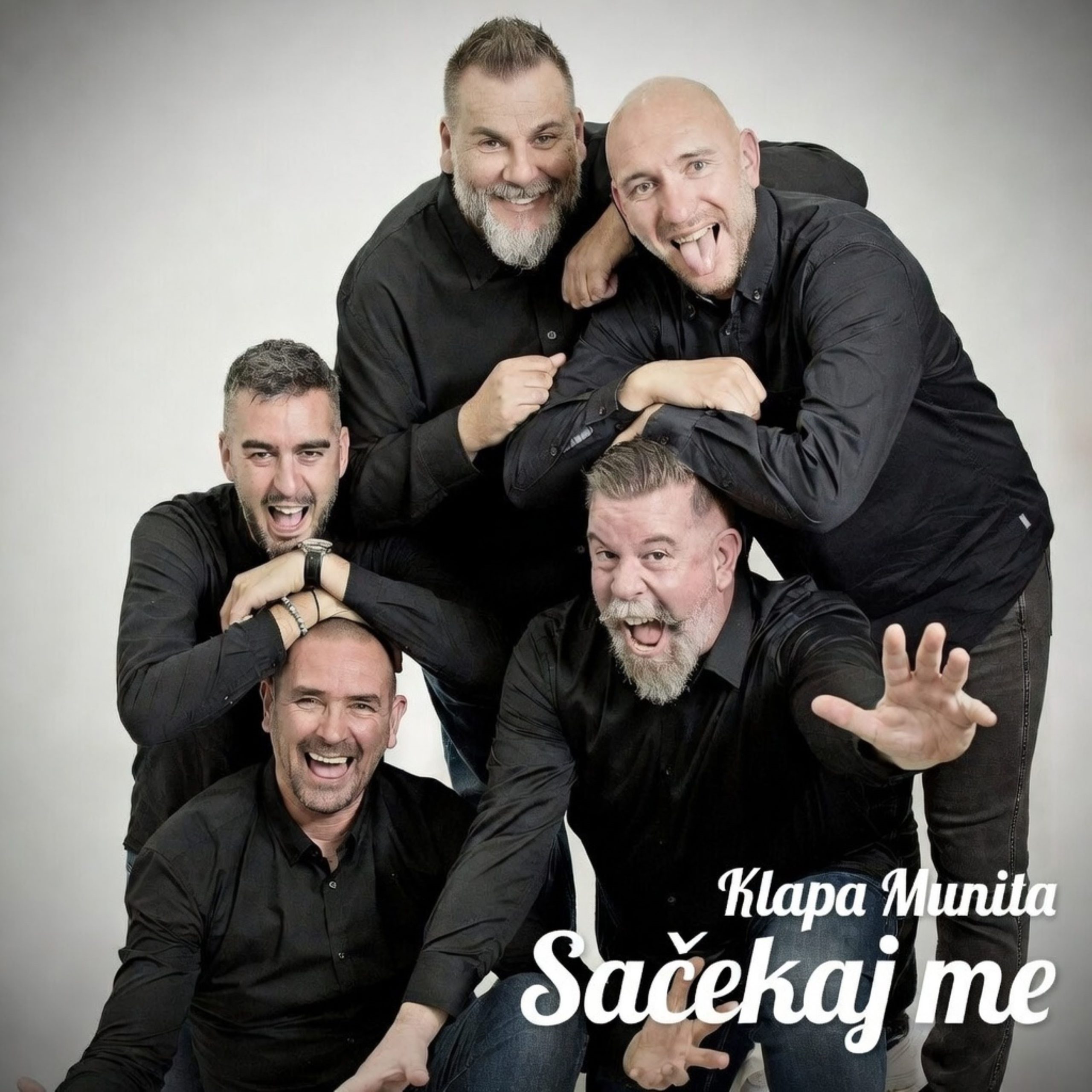 Klapa Munita predstavlja svoj novi singl Sačekaj me!
