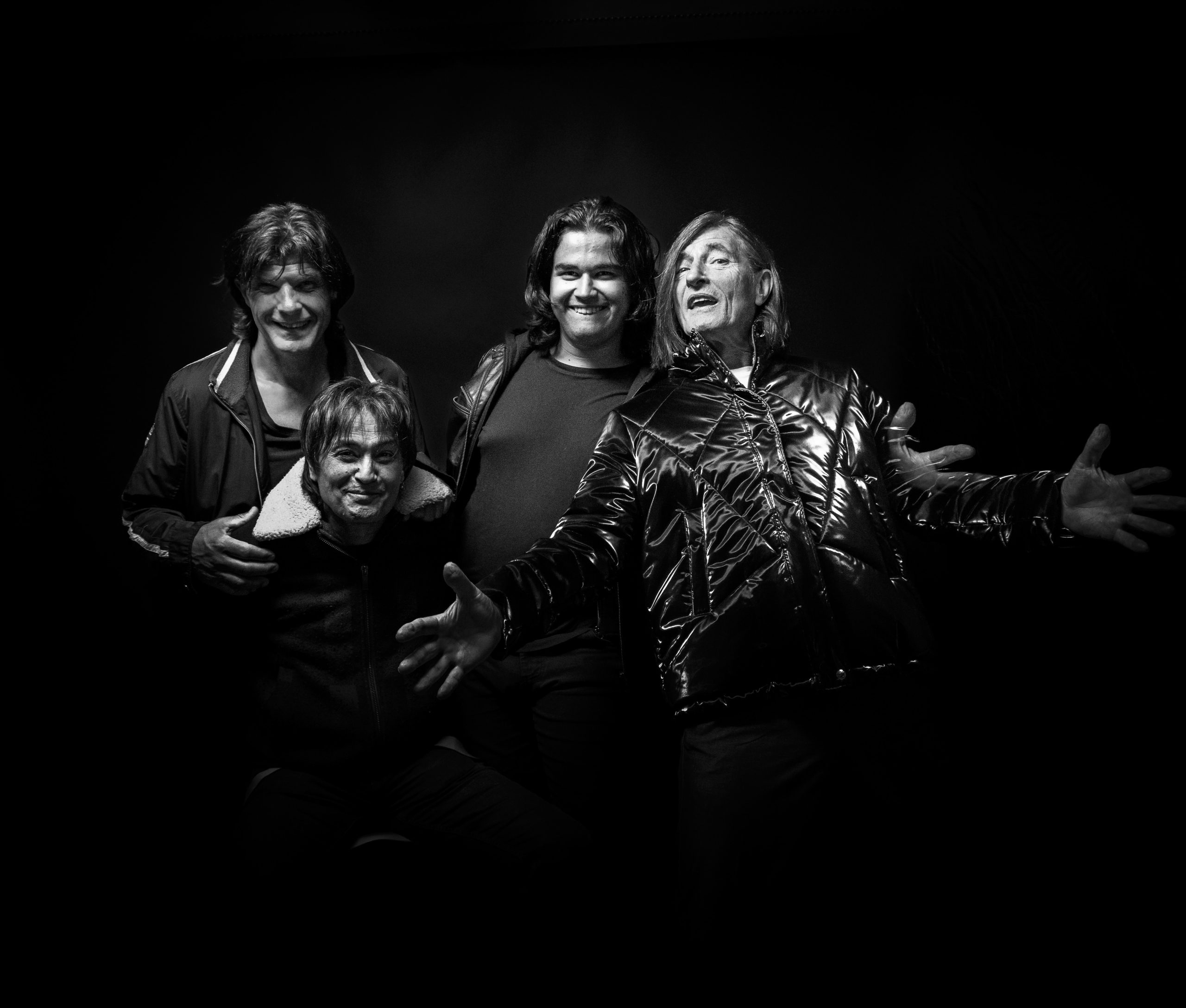 Vlado Kalember & Srebrna krila objavili novi službeni singl Ljubav ima dva života