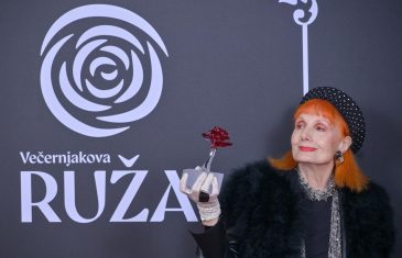 Josipa Lisac osvojila Večernjakovu ružu za Glazbenicu godine!