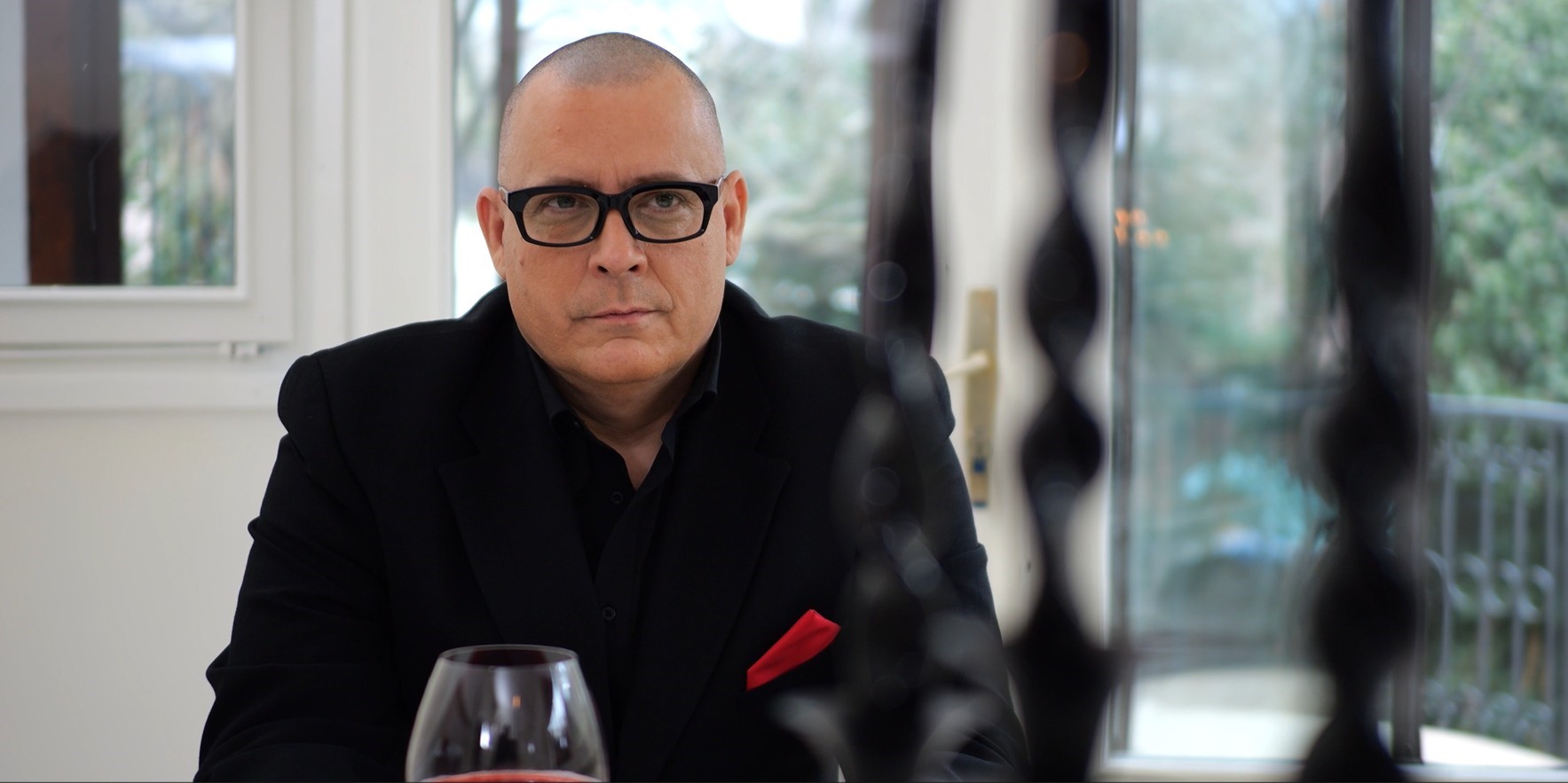 Nikša predstavlja novu pjesmu Kriva žena