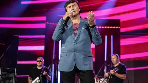 Na prepoznatljivu pozornicu CMC Festivala Vodice i ove godine stiže Duško Lokin