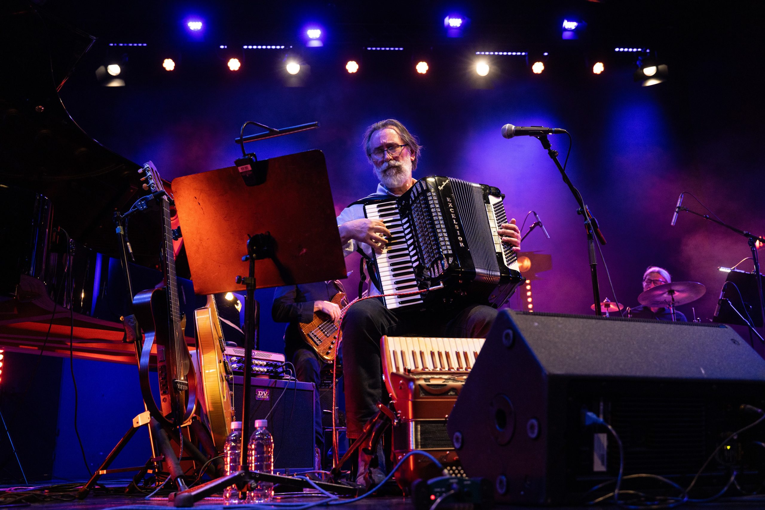 Elvis Stanić oduševio publiku sjajnim koncertom u Maloj dvorani Vatroslava Lisinskog