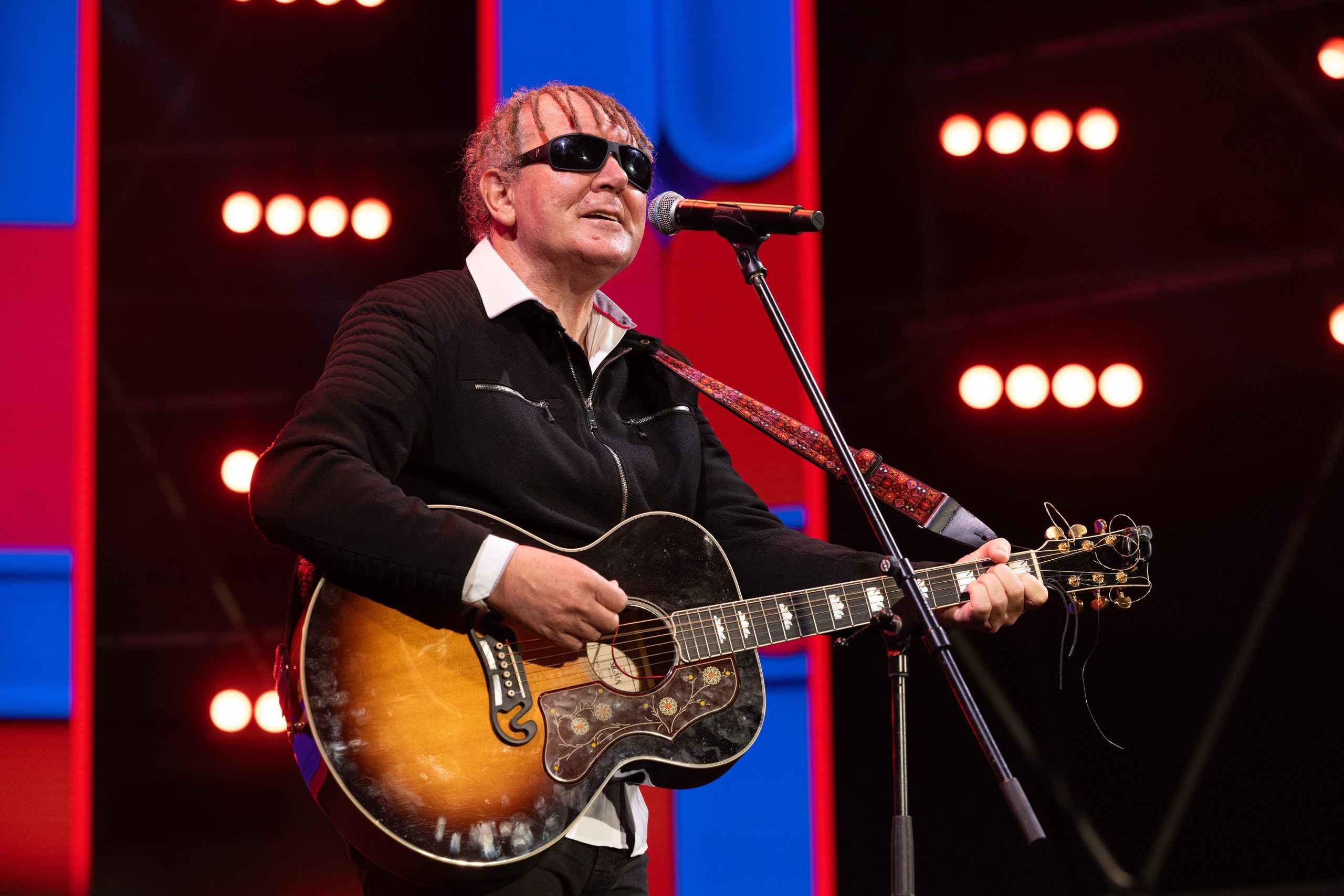 Johnny Gitara i Krunoslav Dražić na CMC Festivalu će izvesti pjesmu Dvi hrvatske ravnice Johnny Gitara i Krunoslav Dražić na CMC Festivalu će izvesti pjesmu Dvi hrvatske ravnice