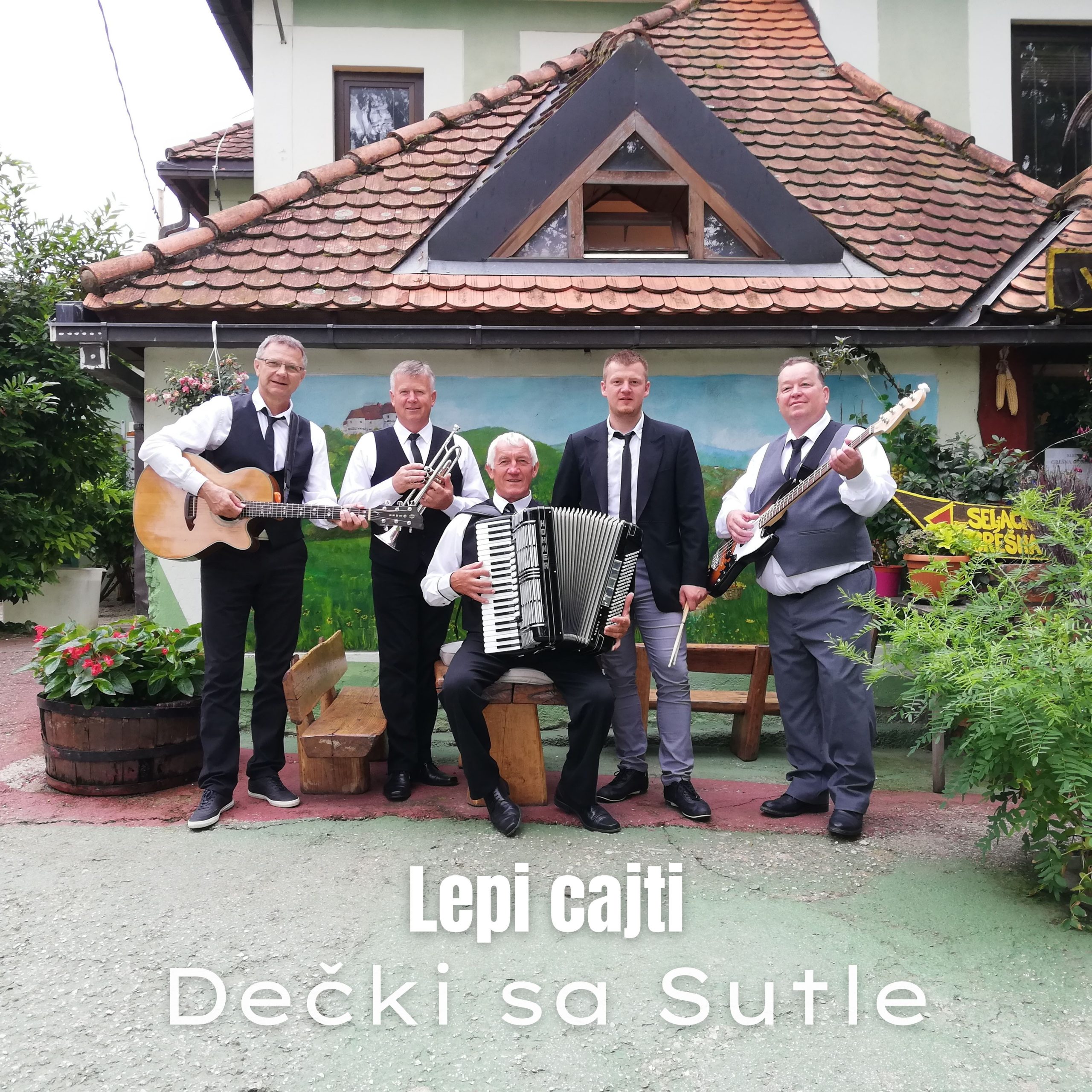 Lepi cajti predstavljaju novi singl i spot Dečki sa Sutle Lepi cajti predstavljaju novi singl i spot Dečki sa Sutle
