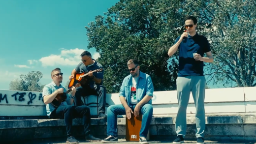 Bobo Knežević uz Kavu, kolu i osjećaj boli predstavlja novi singl Bobo Knežević uz Kavu, kolu i osjećaj boli predstavlja novi singl