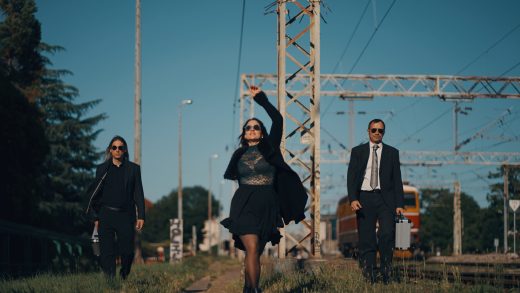 Niagara predstavlja svoj prvi singl Mala ima gun