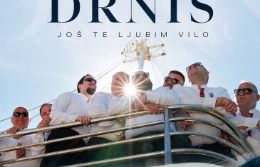 Klapa Drniš predstavlja novi singl i spot Još te ljubim vilo