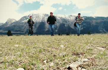 Dean, Zoki i Jadran objavili videospot za pjesmu Imam kapu i noge dvi
